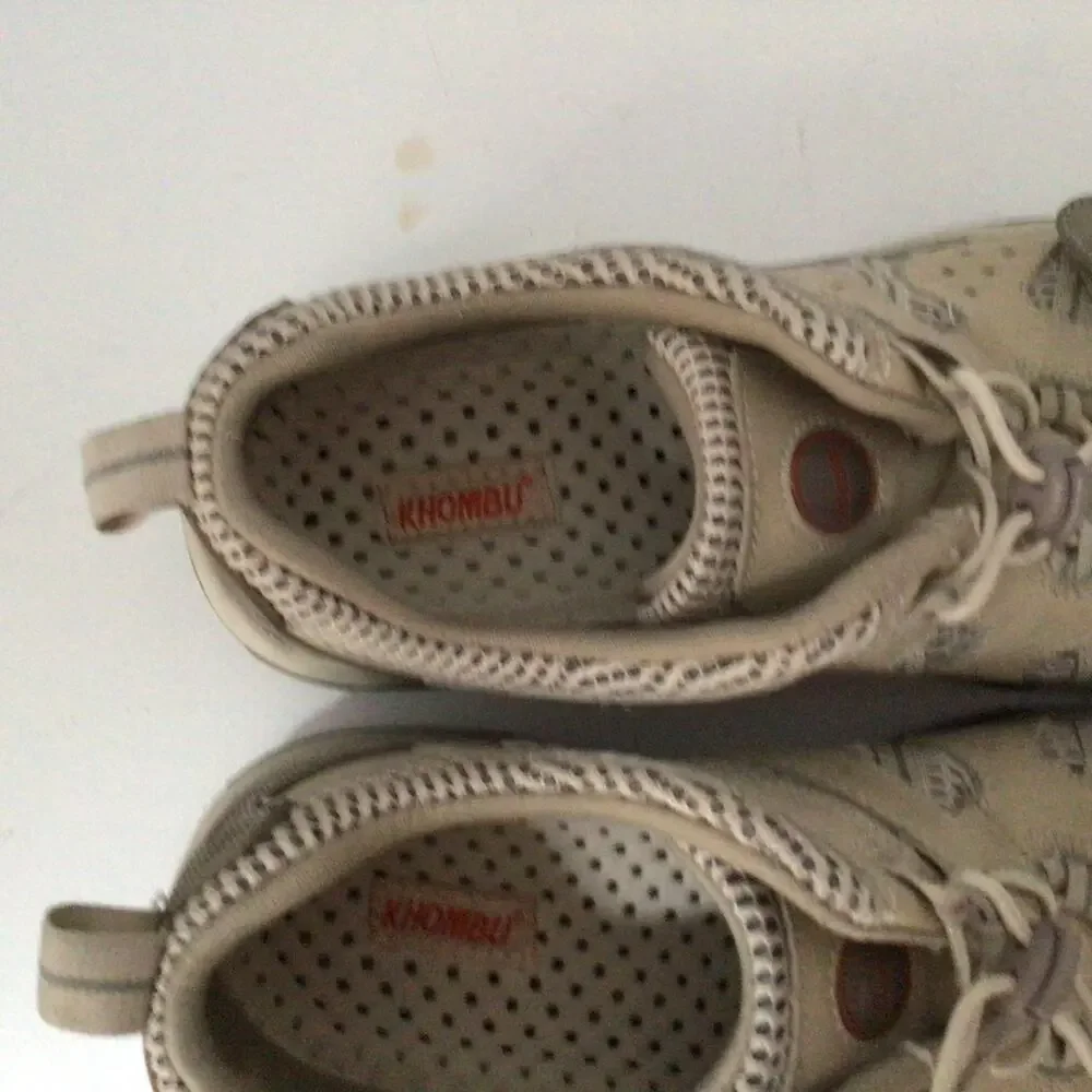 Khombu Hiking Athletic Sneakers Sz 9.5